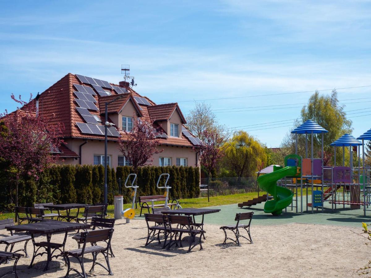 Maximus Appartement Krynica Morska Buitenkant foto