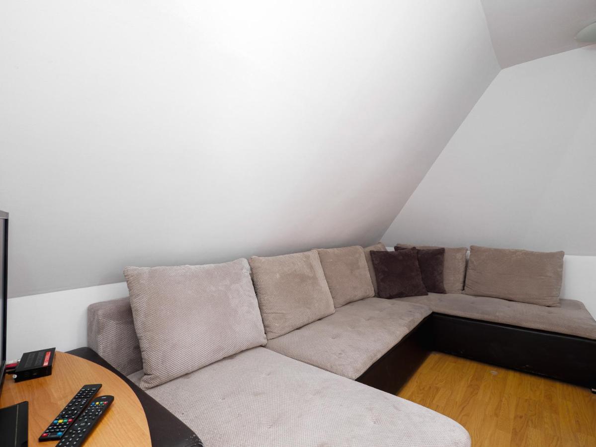 Maximus Appartement Krynica Morska Buitenkant foto
