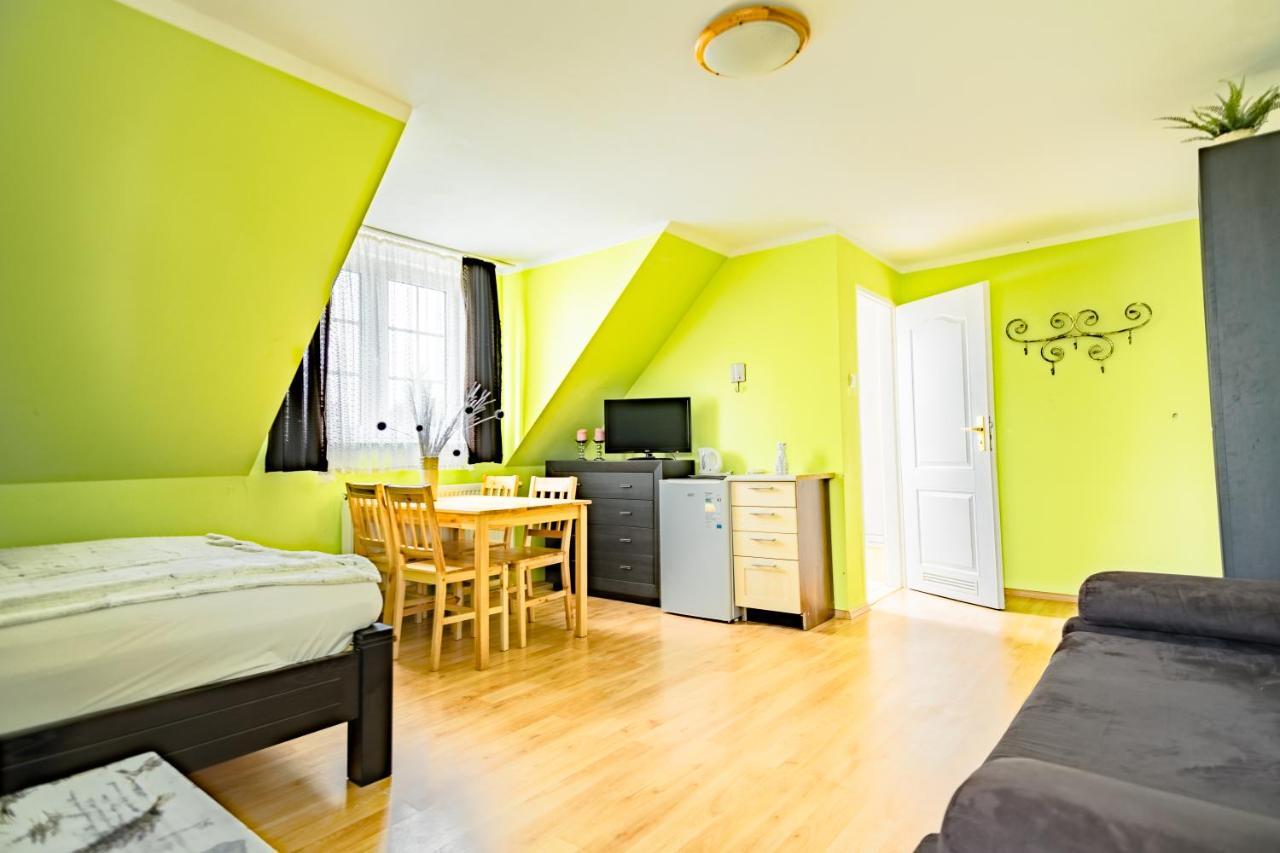 Maximus Appartement Krynica Morska Buitenkant foto